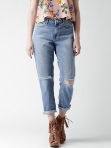 11463738289551-forever-21-blue-washed-straight-fit-jeans-3871463738289357-1